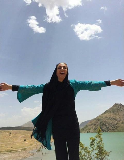 نیلوفر شهیدی