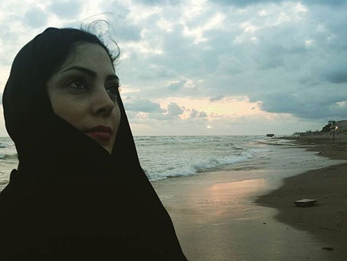 نیلوفر شهیدی